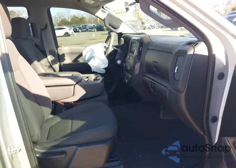 2021 Chevrolet Silverado 1500 4Wd Short Bed Custom from USA, damaged, VIN 3GCPYBEH2MG131546